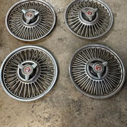 Ford Mustang Fairlane500 Ranchero.HUBCAPS