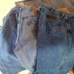 Levi's & Wrangler Jean's, Good Cond.,7.50 Each Size 33x36