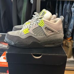 Jordan 4 SE 95 Neon 