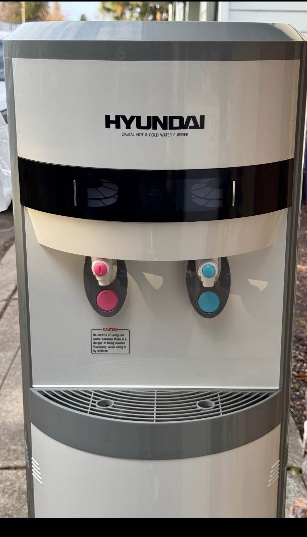 HYUNDAI water purifier. Model: SPR 4011L