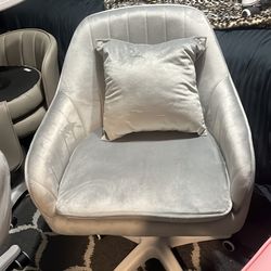 Vanity / office chair