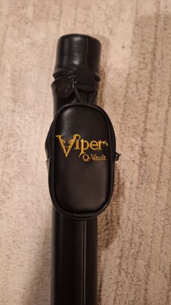 Pool cue carrying hard case