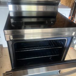 Samsung Stove Everything Works Great 