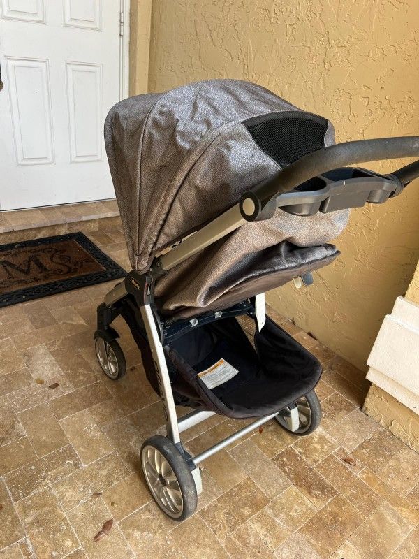 Chicco Bravo Quick Fold Stroller Black