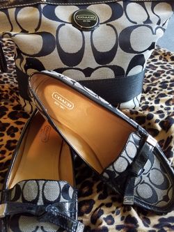 Coach AUTHENTIC Handbag AND Shoes ONLY $140!!!!