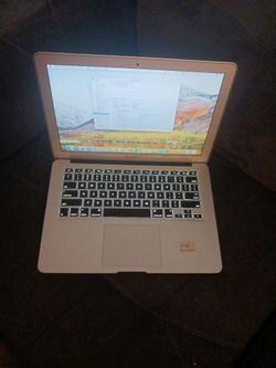 Macbook Air  13 inch.2015
