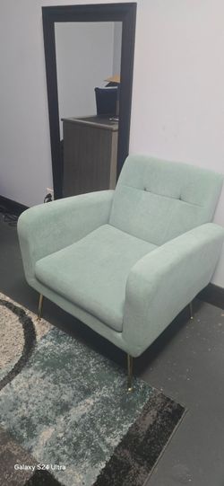 2 Chairs