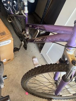 Trek bike