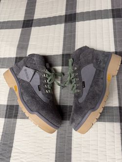 Brand New size 7.5 Timberland GORE-TEX Vibram grey suede GTX field boots