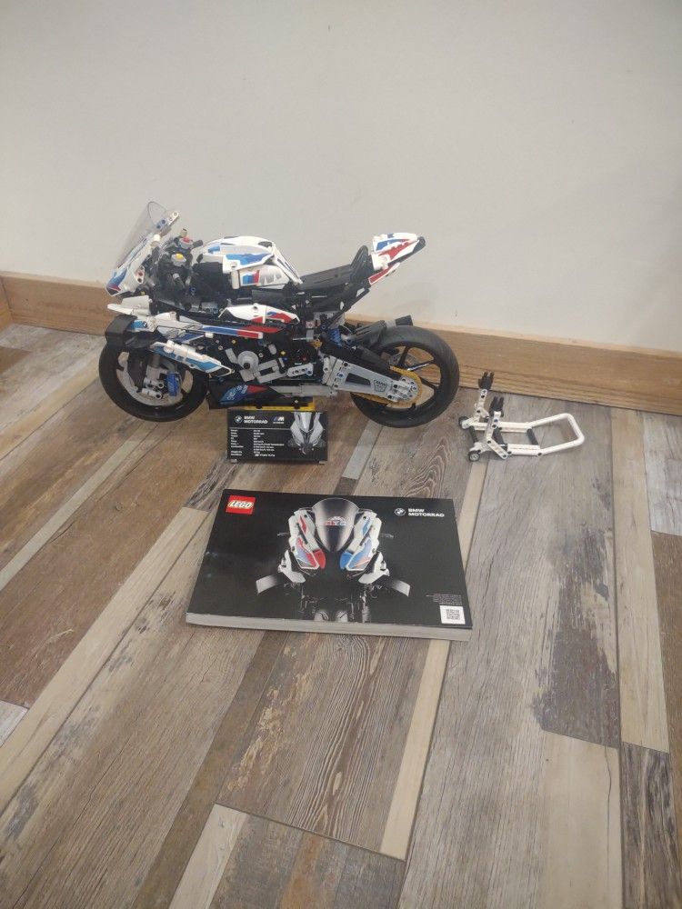 LEGO Technic BMW 1000RR Motorcycle