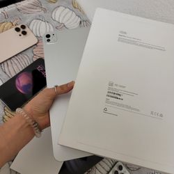 Apple Ipad Pro 13inch Wifi 512gb On Sale ($40 Down Payment Take Home Today)