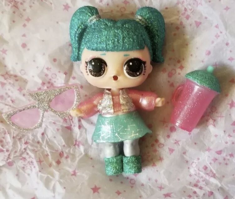 Lol Doll sparkle series Glamstronaut