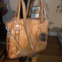 Lauren Ralph Lauren Caramel Brown Purse