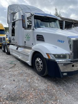 2017 Western Star 5700xe