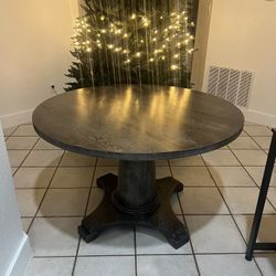 Round Kitchen Dinning Table