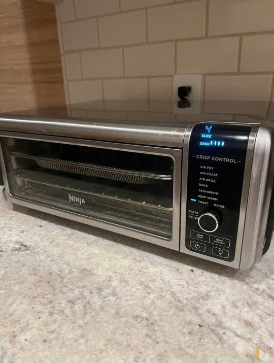 DEAL! Ninja Foodi Toaster Oven β 8-in-1 Functionality π₯