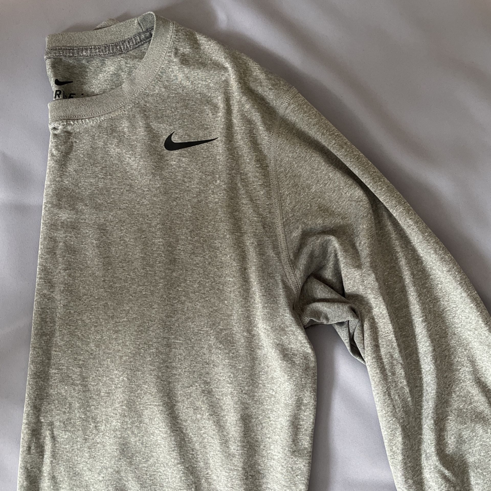 Mens Nike L-Sleeve T Dri Fit