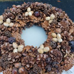 Pinecone Wreath
