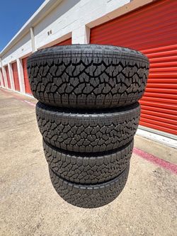 275/60R20 Goodyear Wrangler All Terrain tires Llantas Chevy Gmc Rims