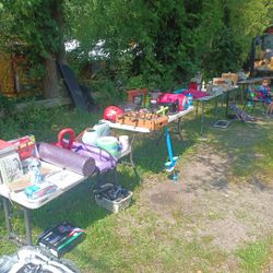 Tag Sale 