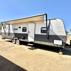 2020 TRAILA For Sale 34FT 2 Cuartos 