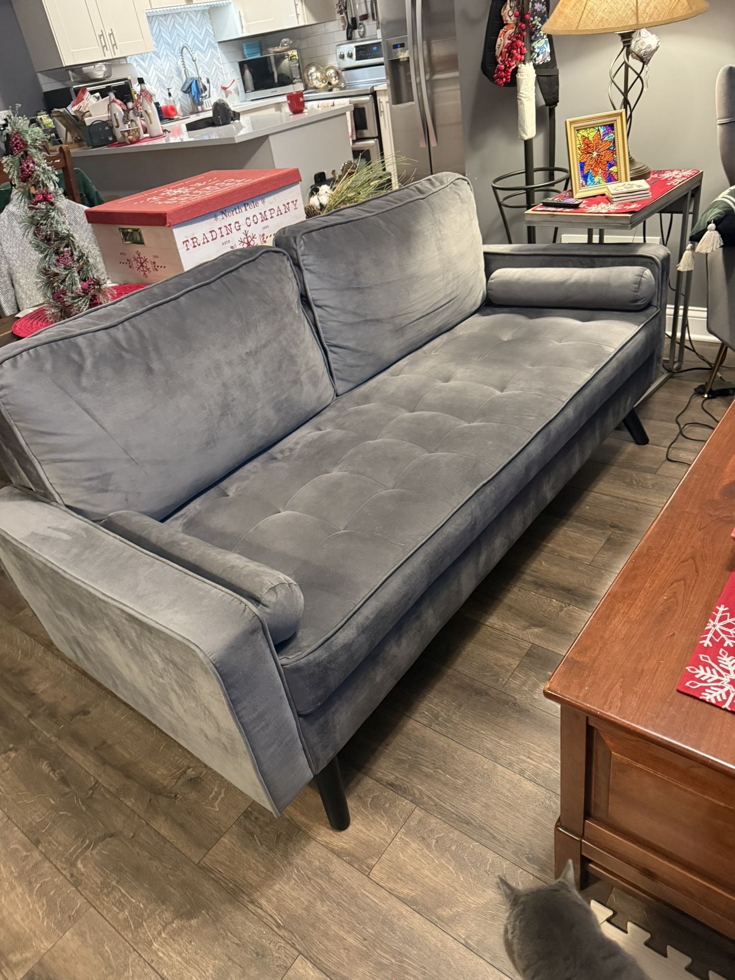 Gray 3-seater couch