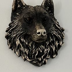 Wolf Head Sculpture 