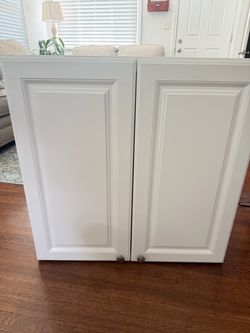 Wall cabinet