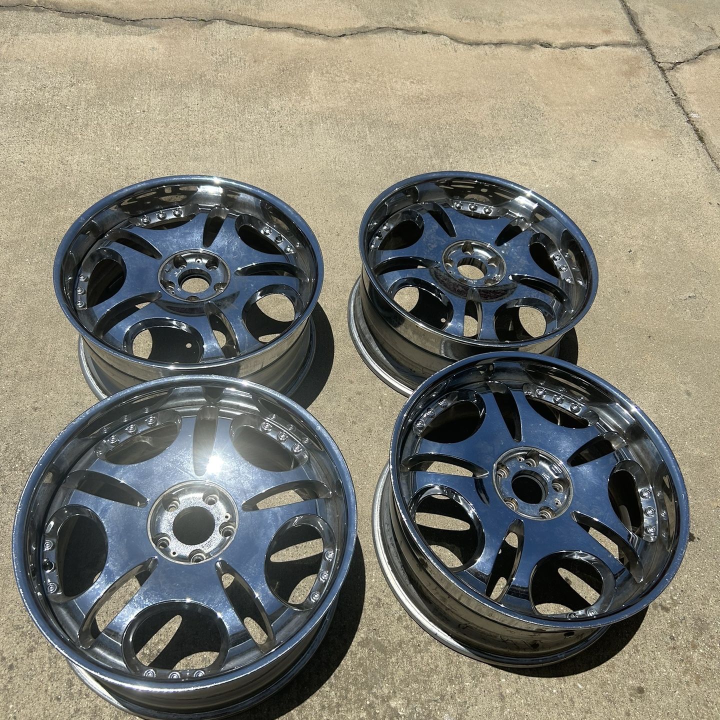Lowenhart 3pc Wheels for Sale in Oak Glen, CA - OfferUp