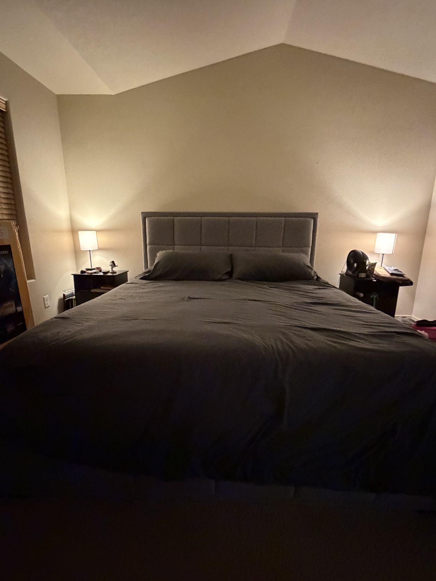 Cal King Puffy Mattress And Frame