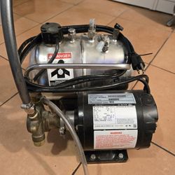 McCann BIG MAC Soda Compressor