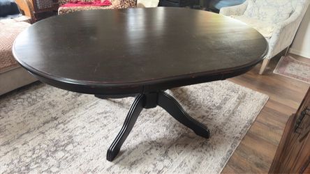 Dining room table