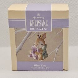 New HALLMARK BLESS YOU 1992 EASTER KEEPSAKE ORNAMENTS BUNNY CUTE Spring Pastel
Brand new,  never displayed 
1992 Easter collection- Bless you
Smoke fr