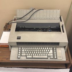IBM Selectric III electric typewriter