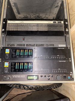 Audio Rack Equipment 