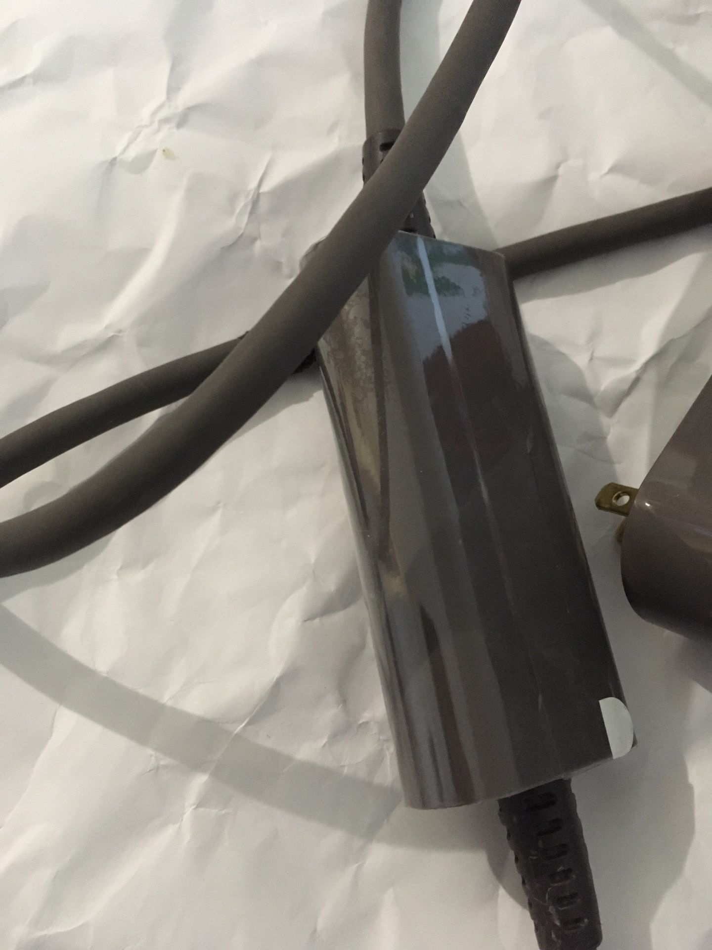 Dyson Supersonic Hair Dryer Red/Grey- HD01. Item is in like new condition. Only the main body. No attachments included