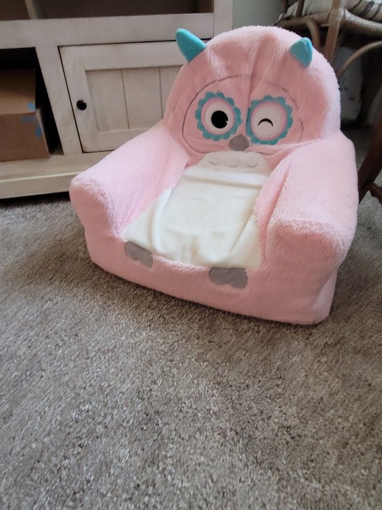 Nice & Clean Toddler Chair