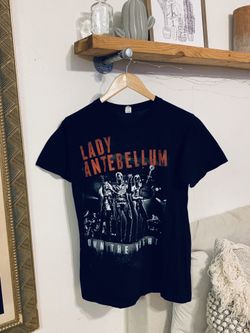 Lady antebellum Black band tee 2012.