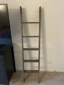 Rustic Farmhouse Ladder