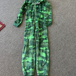 St. Eve Youth Kid's Plush Hooded Fleece Sleeper One Piece with Zipper