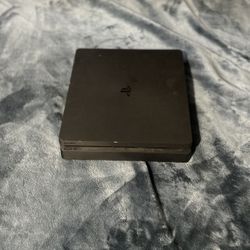 PS4 SLIM