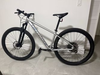 Specialized Rockhopper Expert 29 Bike