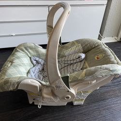 Ropa Y Porta bebé  30 Por Todo 