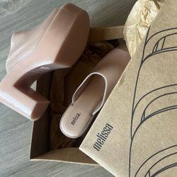 Melissa Heels BRAND NEW
