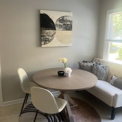 Dinning Table 