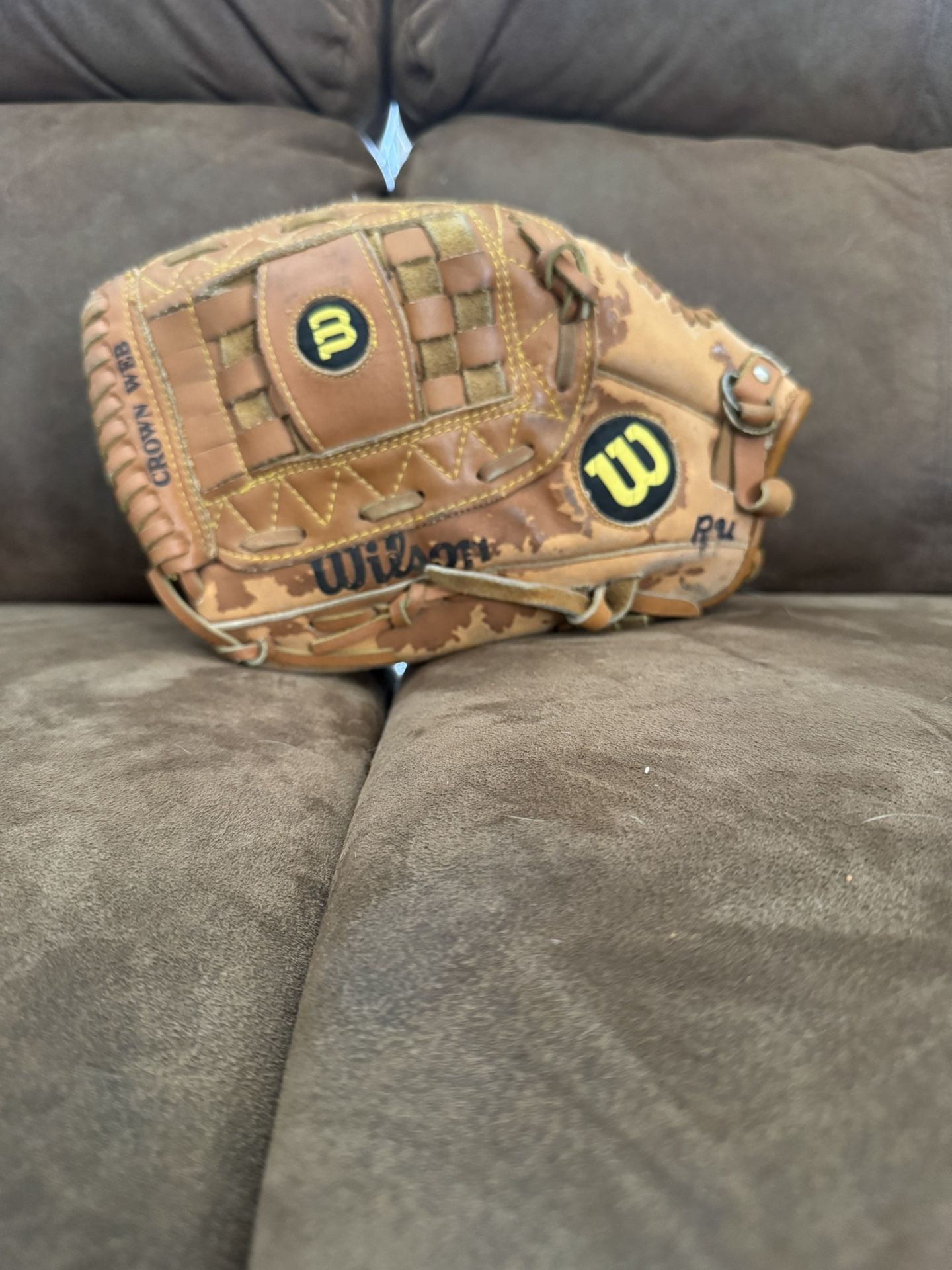 Left-Handed Baseball Glove