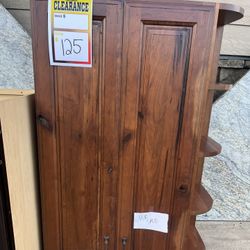 Wellborn Wall Cabinet 