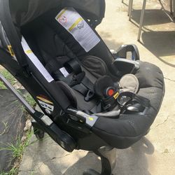 Stroller/car seat 