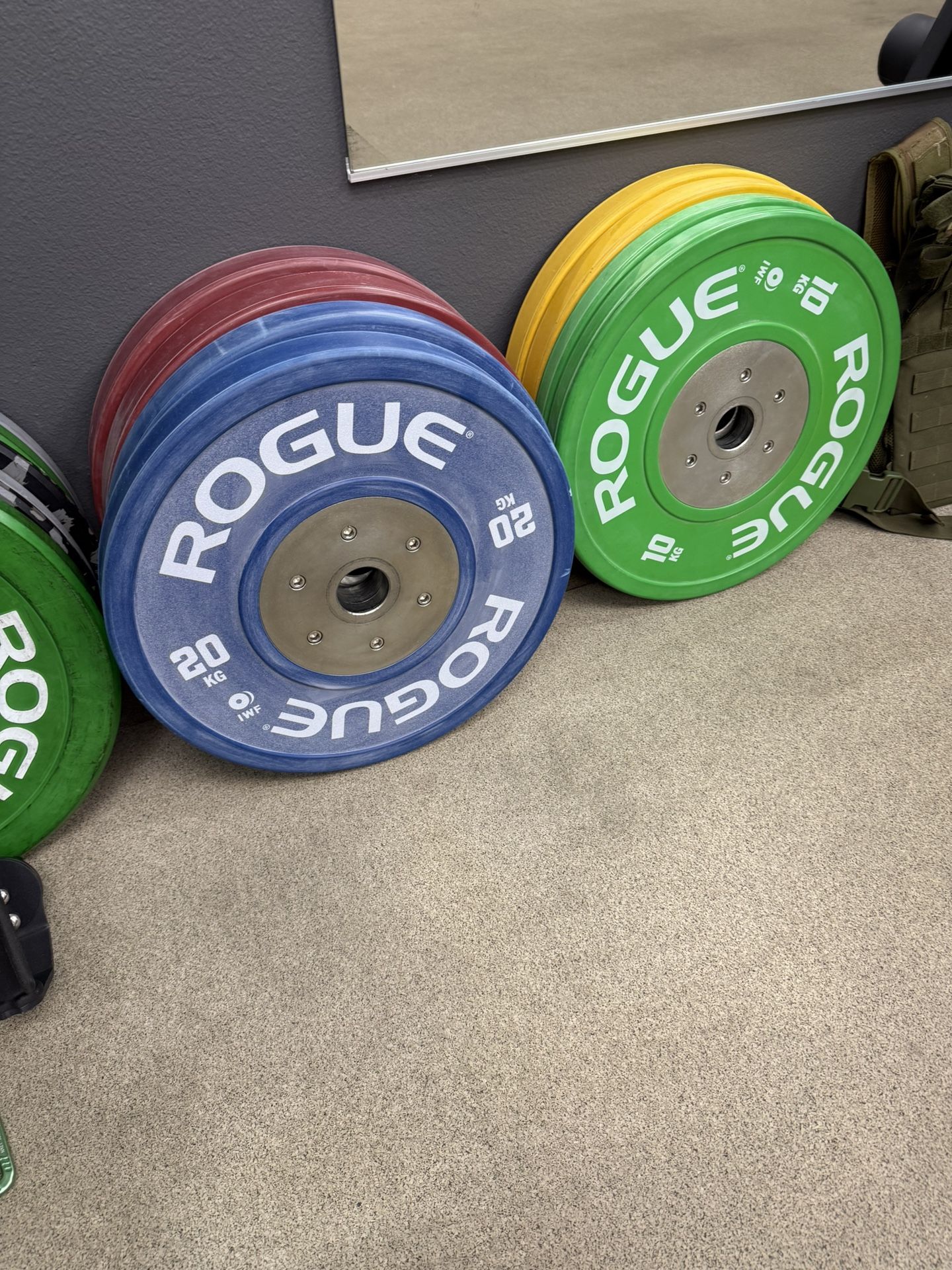 Rogue 140kg Bumper Plate Weight Set