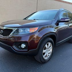 2012 KIA.SORENTO.LX,.CLEAN.AUTO-CHECK, COLD.AC, NICE.SUV, GREAT.ON.GAS, FINANCE AVAILABLE 🚘